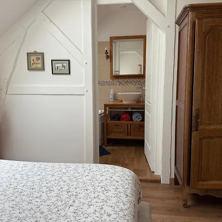 Maison Familiale Au Coeur De La Vallee De L'eure *